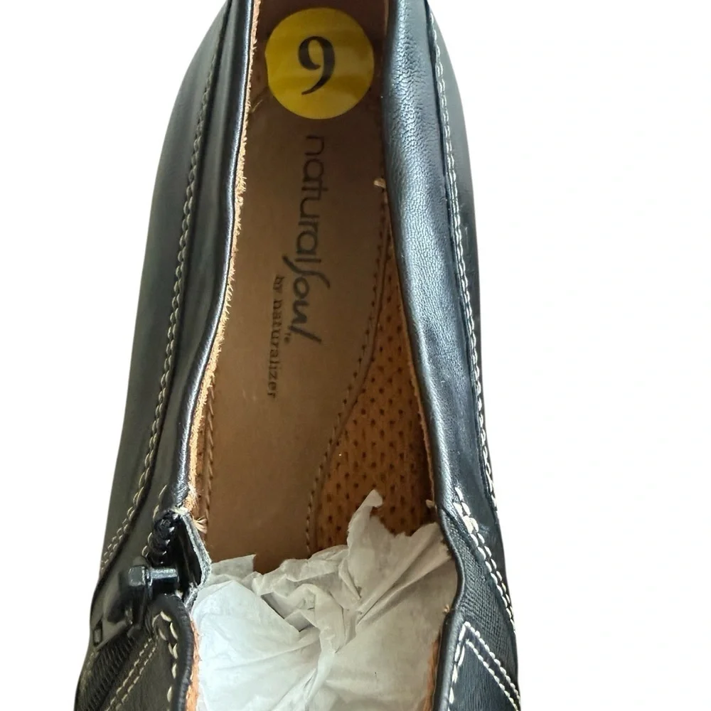 Natural Soul Black Leather Women’s Flats Shoes Size 9